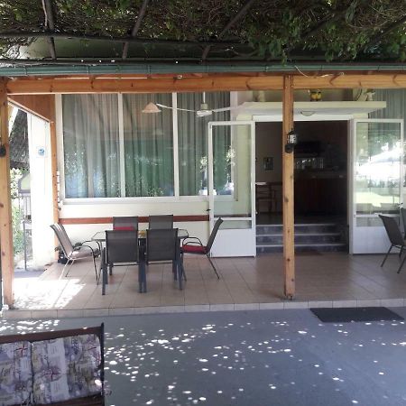Nana Hotel Kamena Vourla Esterno foto