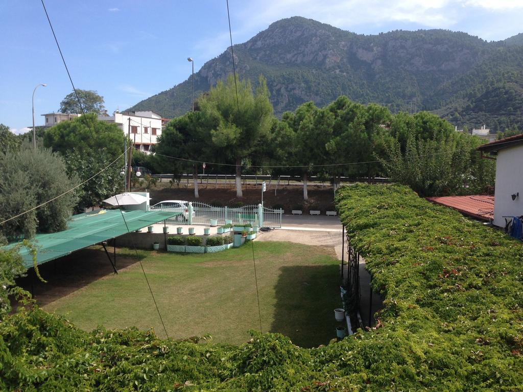 Nana Hotel Kamena Vourla Esterno foto
