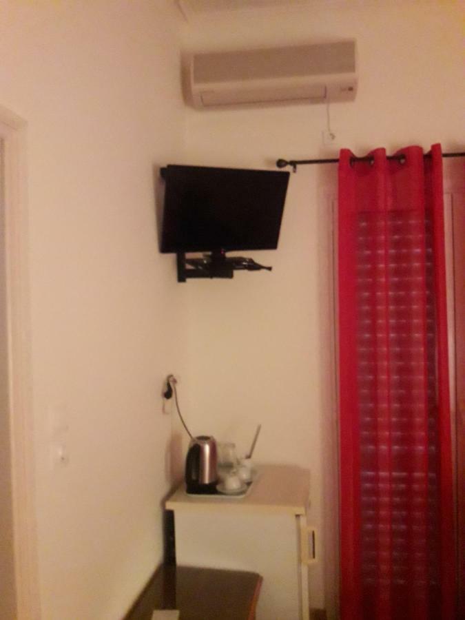 Nana Hotel Kamena Vourla Esterno foto